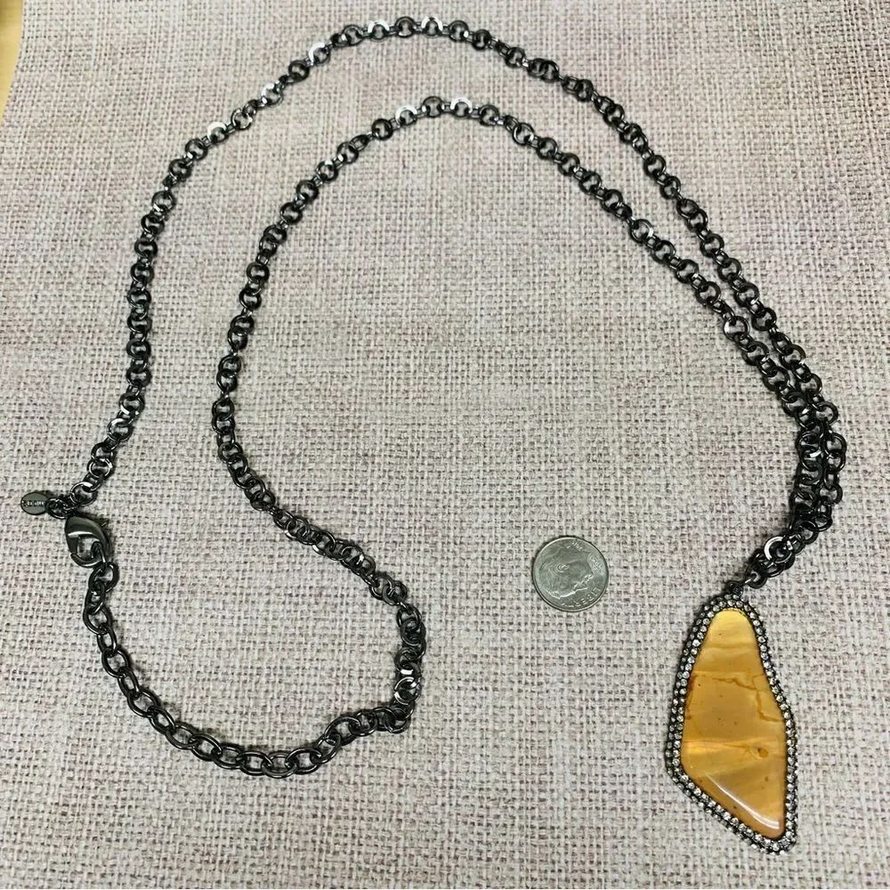 Chicos Gunmetal Acrylic Geode Necklace‎